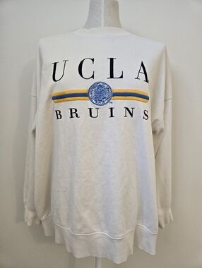 UCLA Bruins Sweatshirt H&M Cream Embroidered Logo Pullover Size Small
